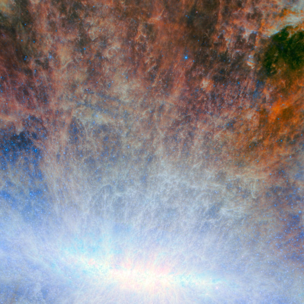 Webb_spots_a_starburst_shining_in_infrared.jpg
